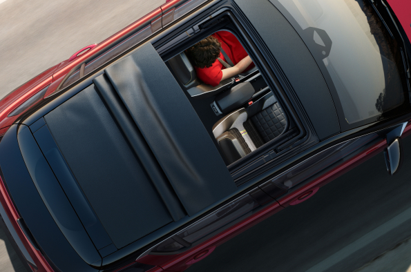 Renault 4 E-Tech electric ‘Plein Sud’ with canvas roof now available to order from £27,445 OTR