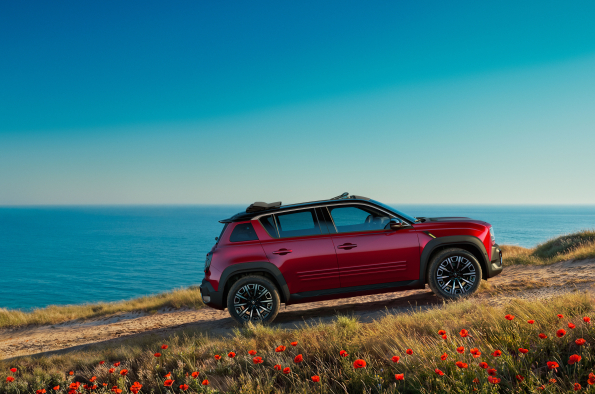 Renault 4 E-Tech electric ‘Plein Sud’ with canvas roof now available to order from £27,445 OTR