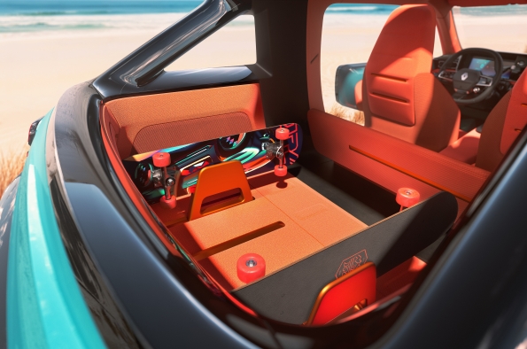 Renault 4 JP4x4 Concept: the “beach adventurer”