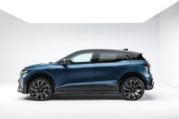 New Renault Megane E-Tech electric