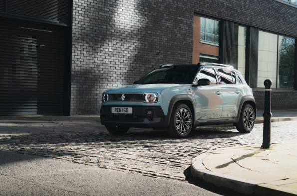 Renault EV owners prove electric car adoption is now driven by desire, not duty, as design and cost benefits capture buyers‘ heads and hearts