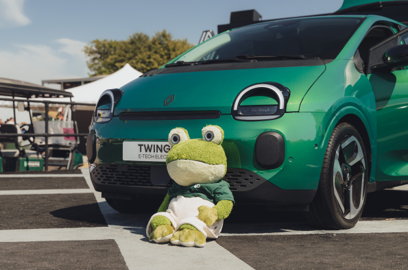 Renault electrifies Goodwood Festival of Speed with Renault 5 Turbo 3E and iconic performance showcase