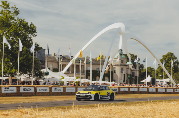 Renault electrifies Goodwood Festival of Speed with Renault 5 Turbo 3E and iconic performance showcase
