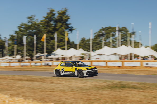 Renault electrifies Goodwood Festival of Speed with Renault 5 Turbo 3E and iconic performance showcase