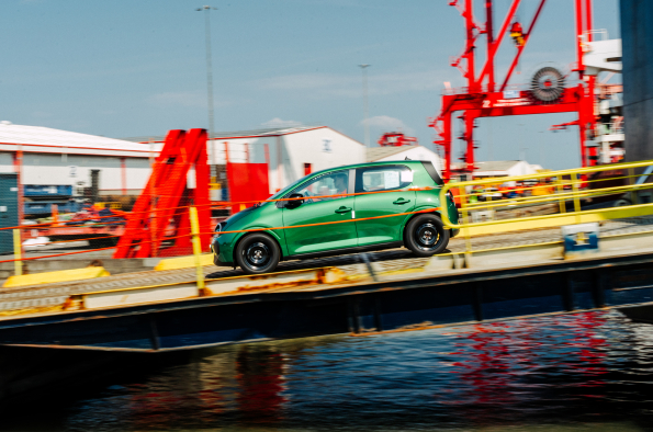Renault Twingo E-Tech electric ‘Le Frog’ makes the leap to UK retailers ahead of general order books opening