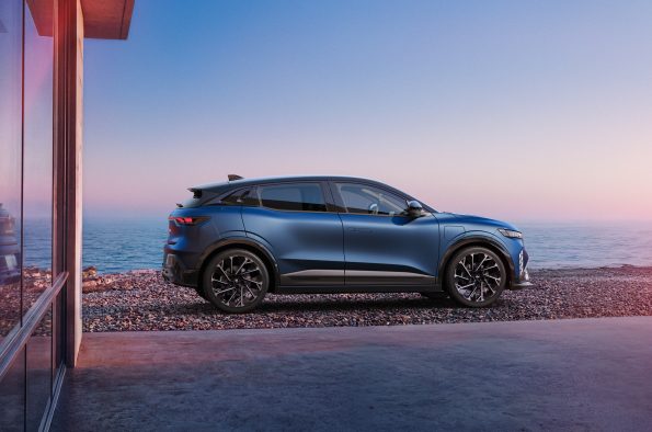 Renault Megane E-Tech electric 2026