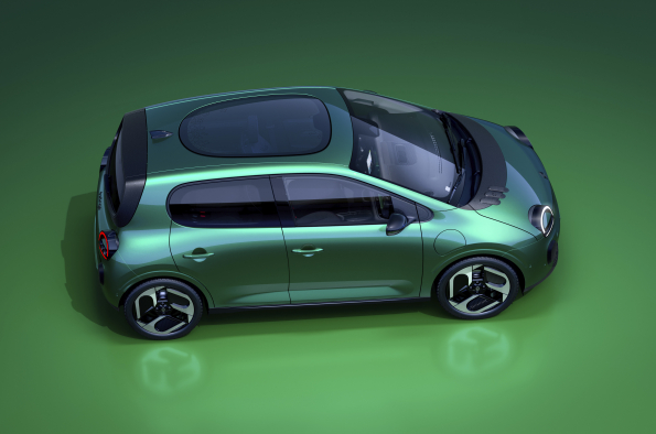 Twingo E-Tech electric with Twingobay panoramic glass roof